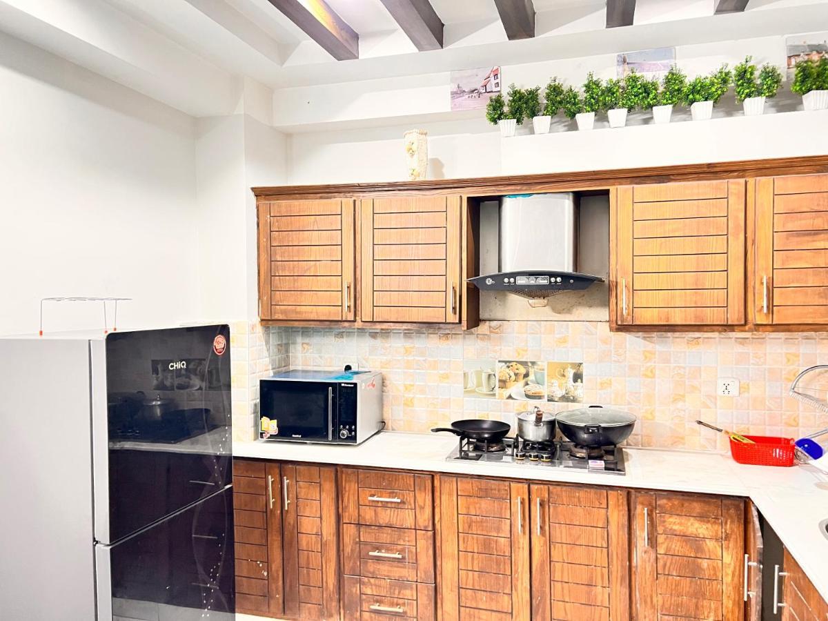 Luxury Executive 2Bedroom Apartment Convenient And Nice Location อิสลามาบัด ภายนอก รูปภาพ