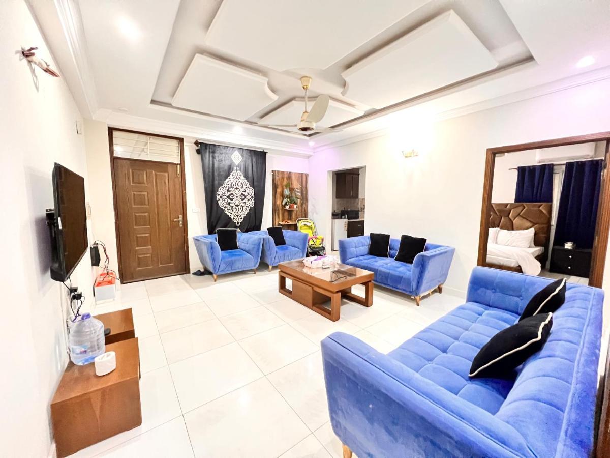 Luxury Executive 2Bedroom Apartment Convenient And Nice Location อิสลามาบัด ภายนอก รูปภาพ
