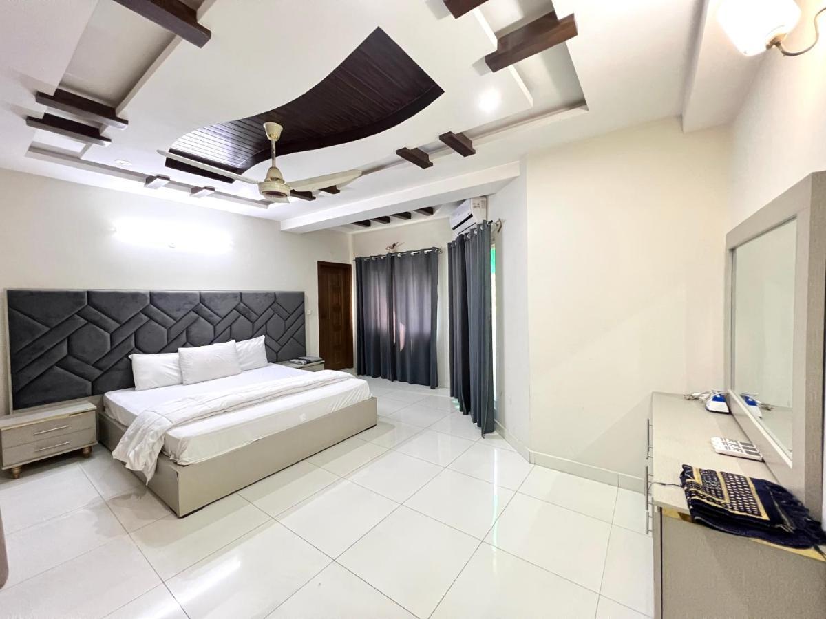 Luxury Executive 2Bedroom Apartment Convenient And Nice Location อิสลามาบัด ภายนอก รูปภาพ